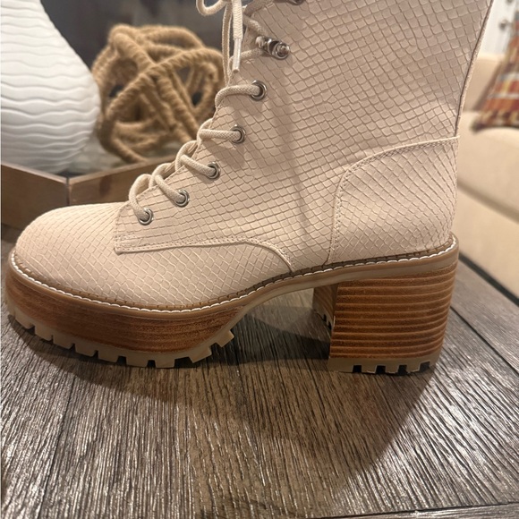 MIA Cream Lace-Up Chunky Heel Boots - Picture 4 of 6